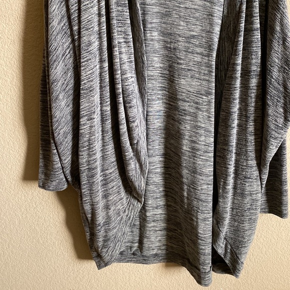 Kimono style cardigan - with pockets - Picture 3 of 3